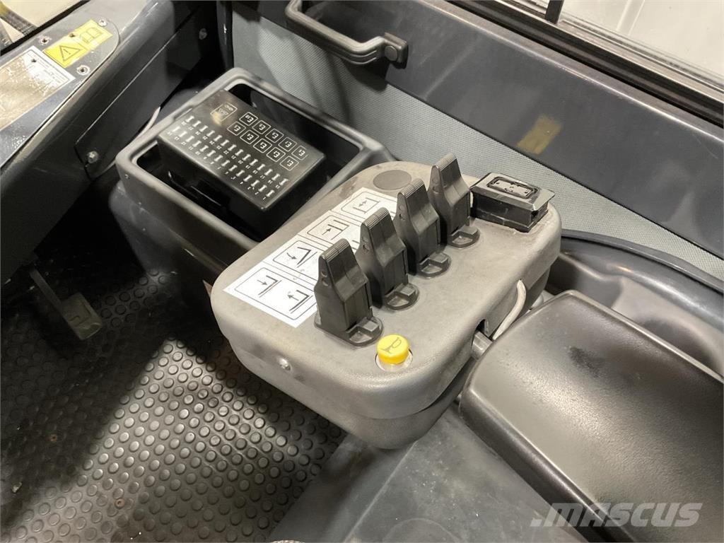 Mora EP85RA 电动叉车