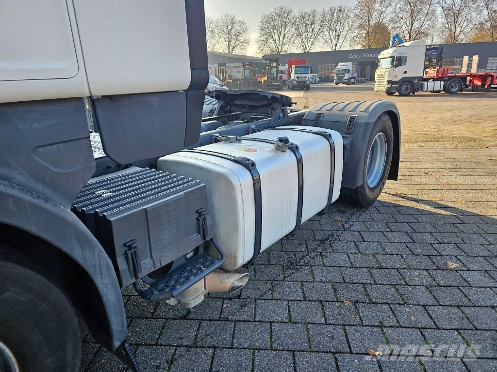 Scania R410 highline 牵引车