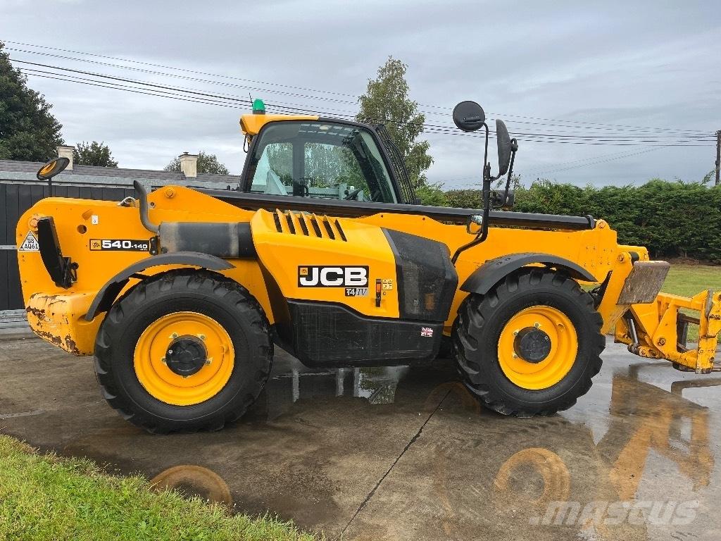 JCB 540-140 伸缩臂叉装车|叉装车