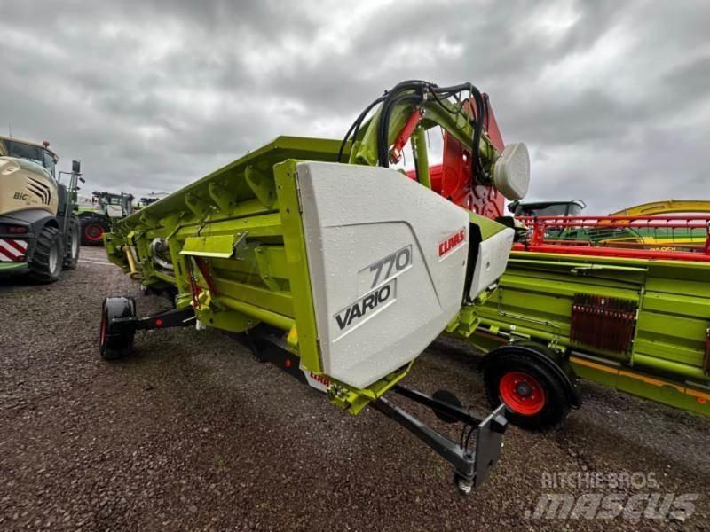 CLAAS LEXION 6700 联合收割机