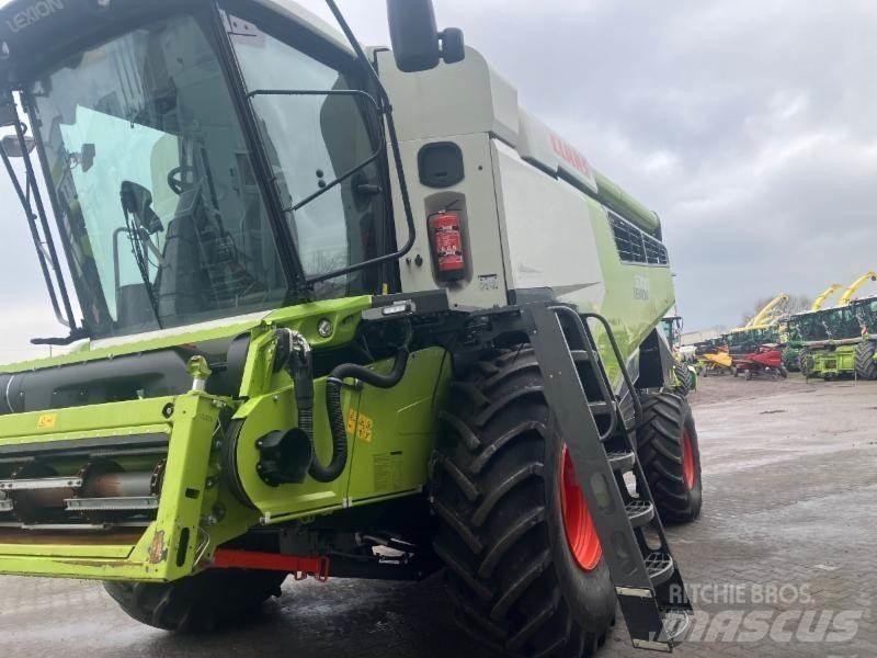 CLAAS LEXION 6700 联合收割机