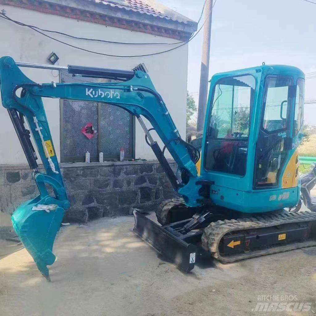 Kubota U 30 小型挖掘机