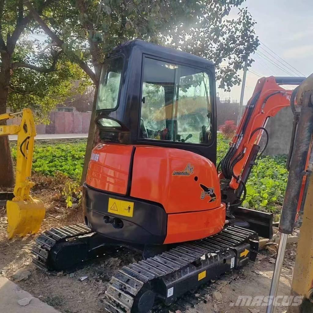 Kubota U 30 小型挖掘机