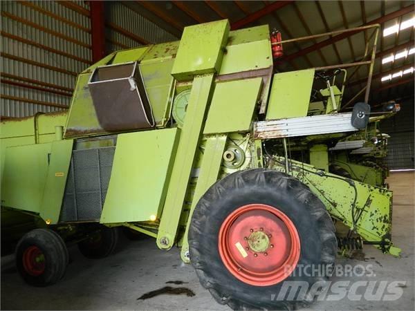 CLAAS Mercator 70 联合收割机
