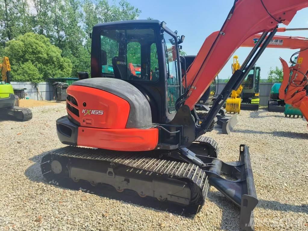 Kubota KX 165 小型挖掘机