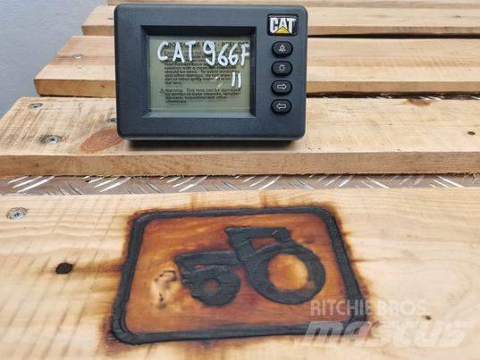 CAT 720 meter 电子设备