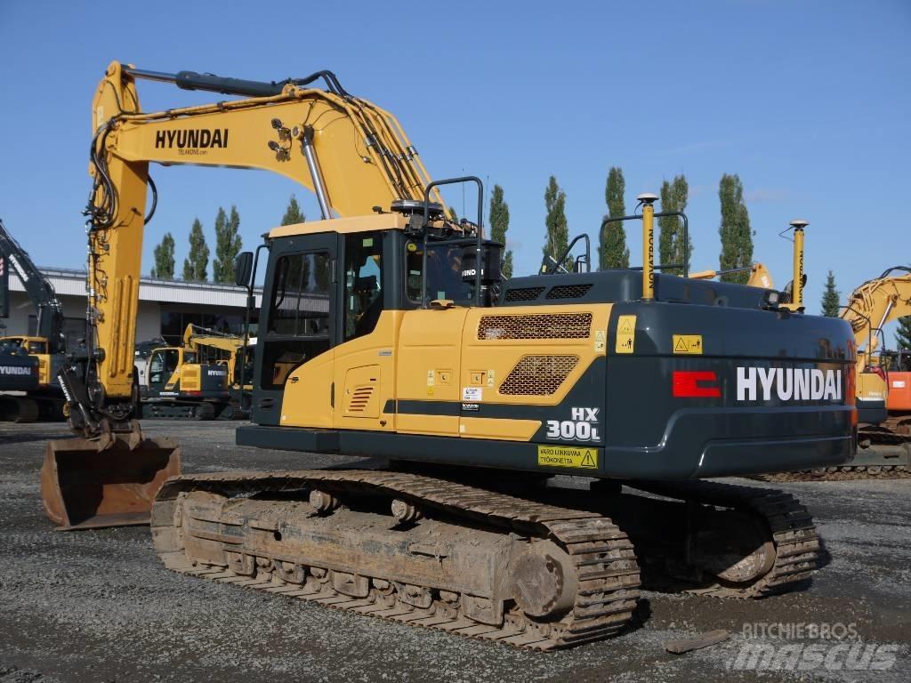 Hyundai HX 300 L 履带挖掘机