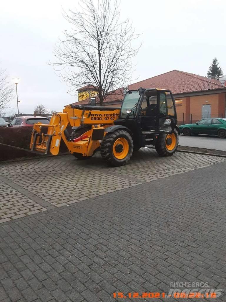 JCB 540-140 伸缩臂叉装车|叉装车