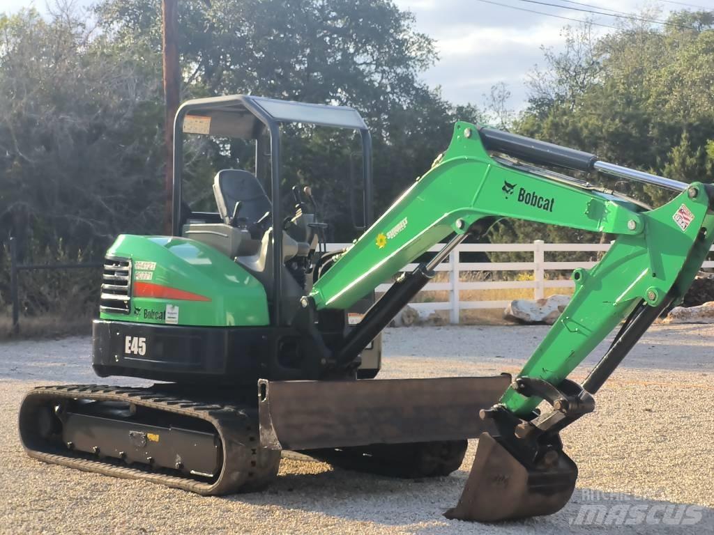Bobcat E 45 小型挖掘机