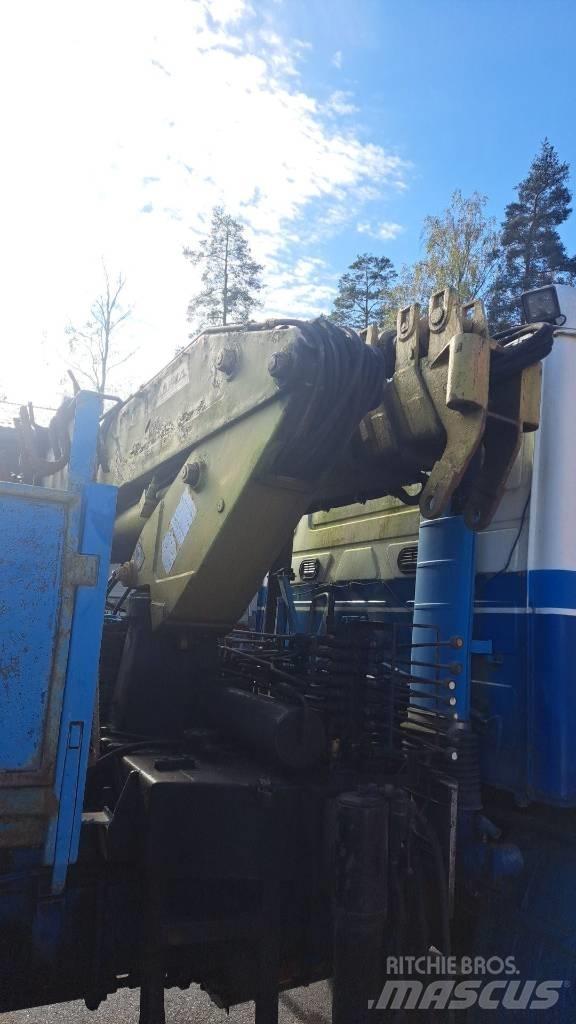 Volvo F 12 起重车