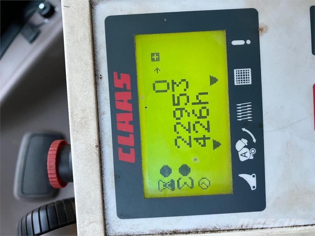 CLAAS Rollant 255 圆捆打捆机