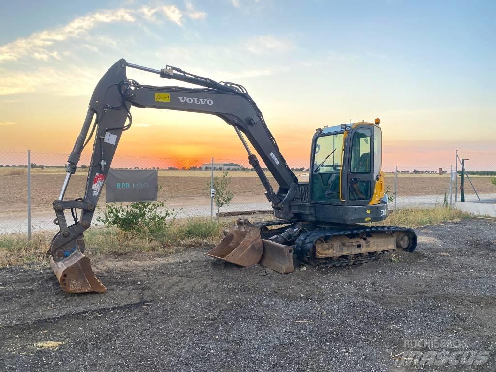 Volvo ECR 88 D 中型挖掘机