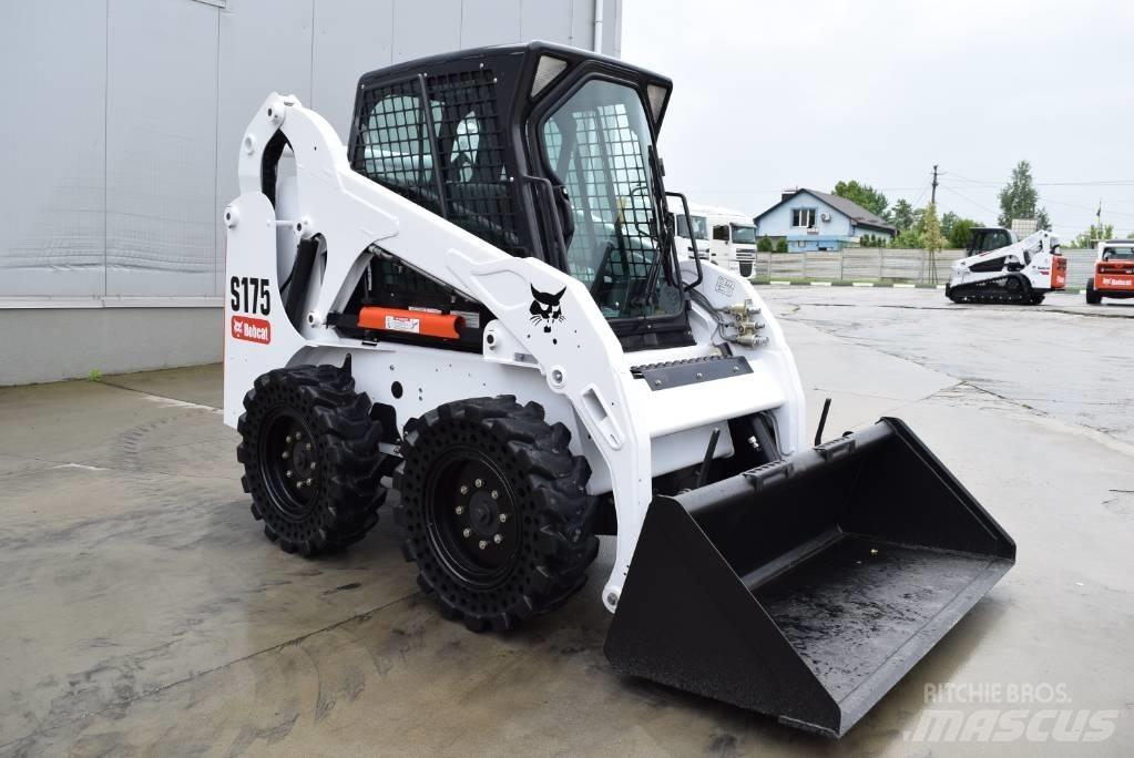Bobcat S 175 滑移装载机