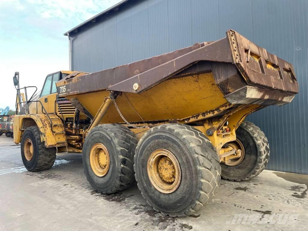 CAT 735 铰接式自卸车