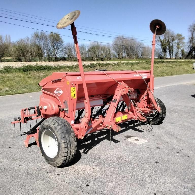 Kuhn Premia 300 条播机