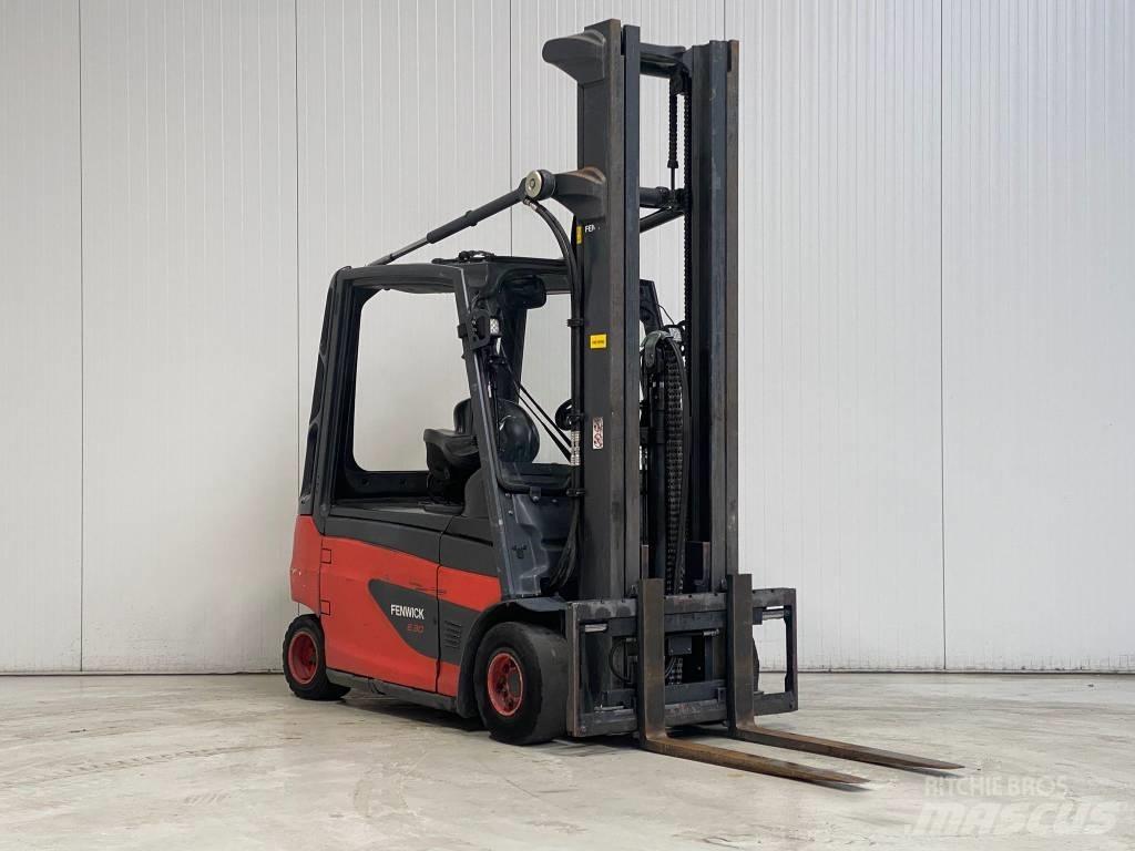 Linde E30L-01 电动叉车