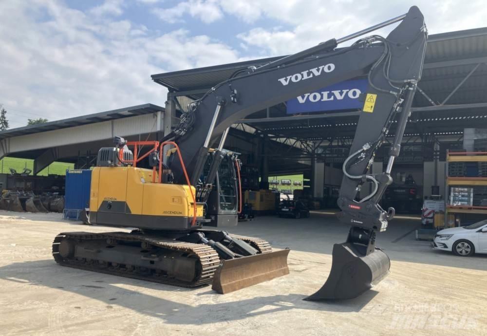Volvo ECR235EL 履带挖掘机