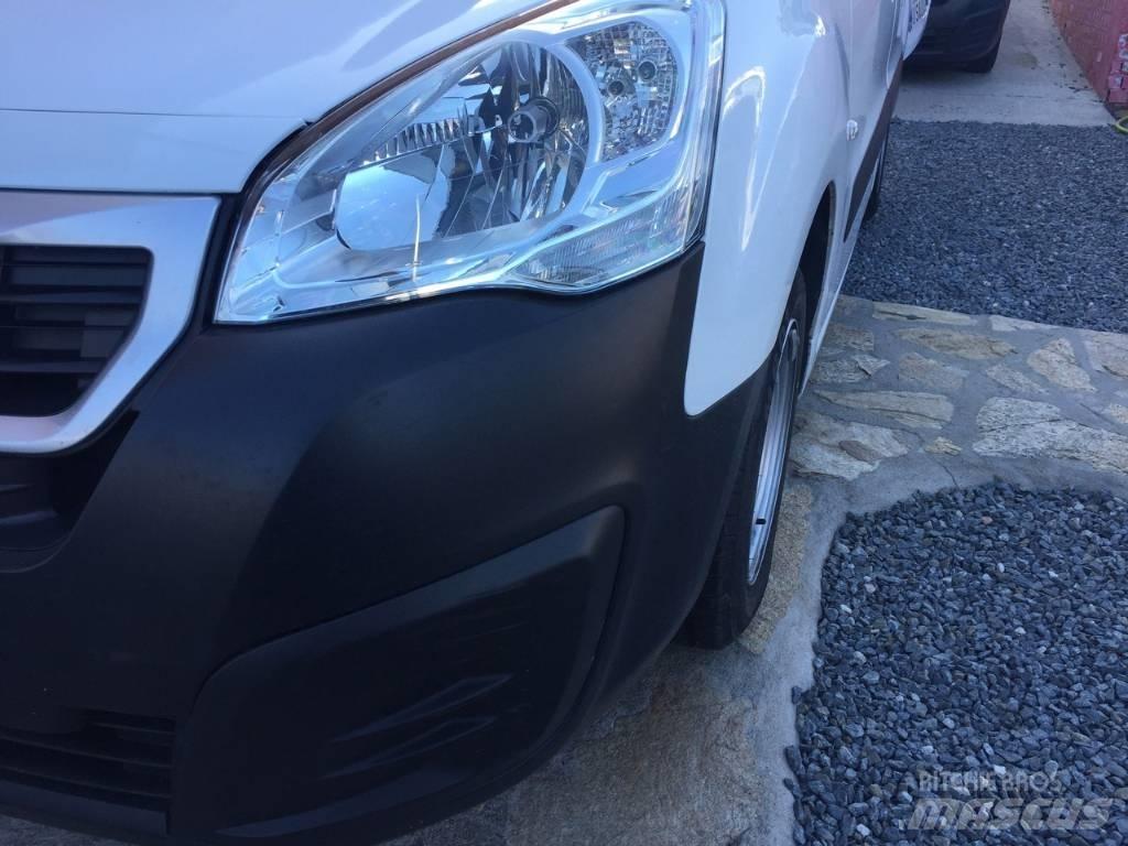 Peugeot Partner 大型面包车