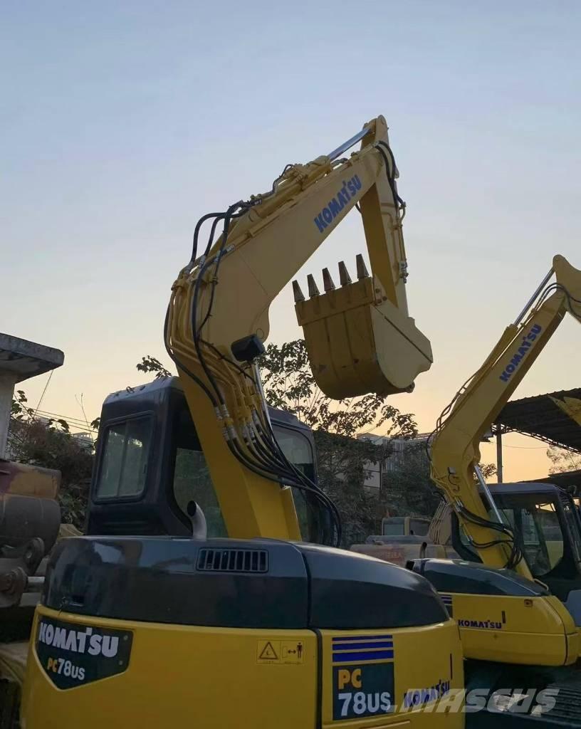 Komatsu PC 78 小型挖掘机