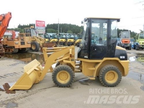 CAT 901B 轮式装载机
