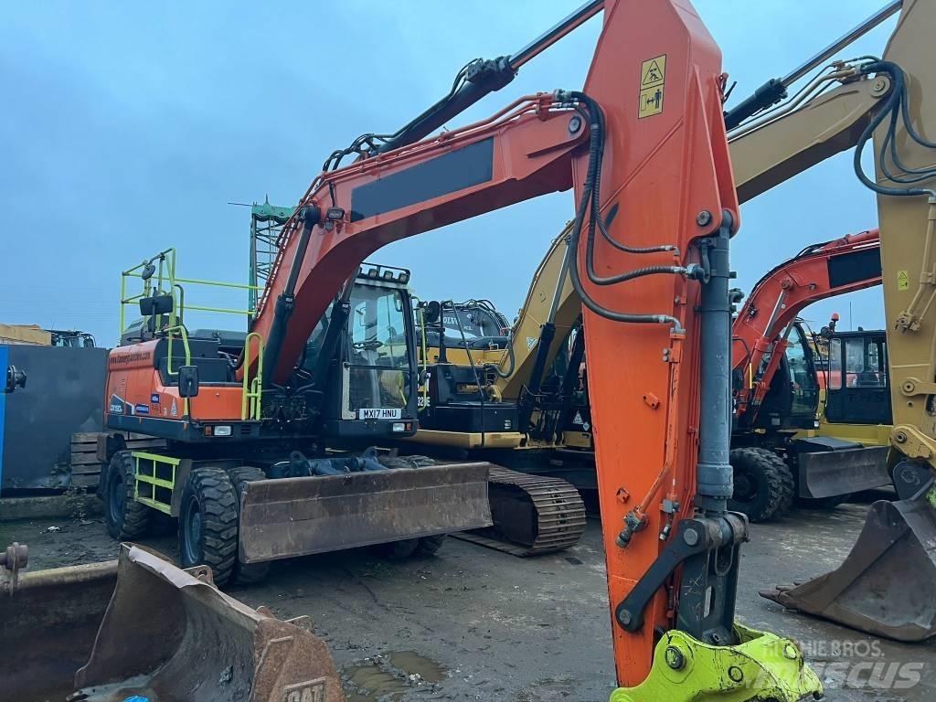 Doosan DX 190 W-3 轮式挖掘机