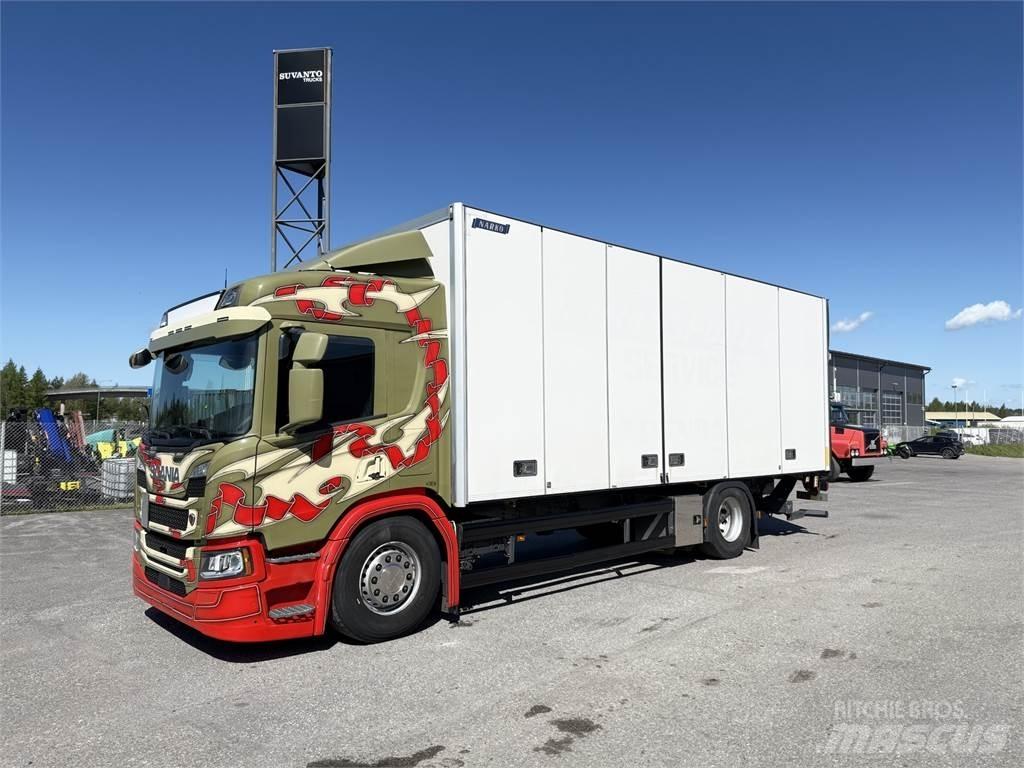 Scania P320 4X2 厢式货车