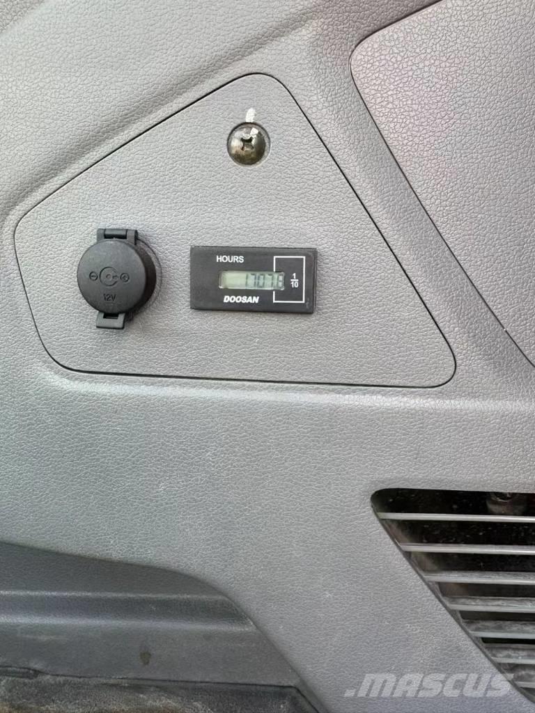 Doosan DX 60 履带挖掘机