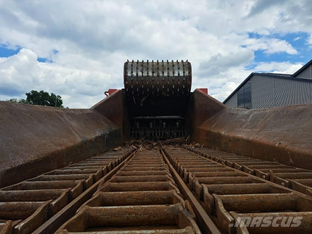 Morbark 3400 XT 废料粉碎机