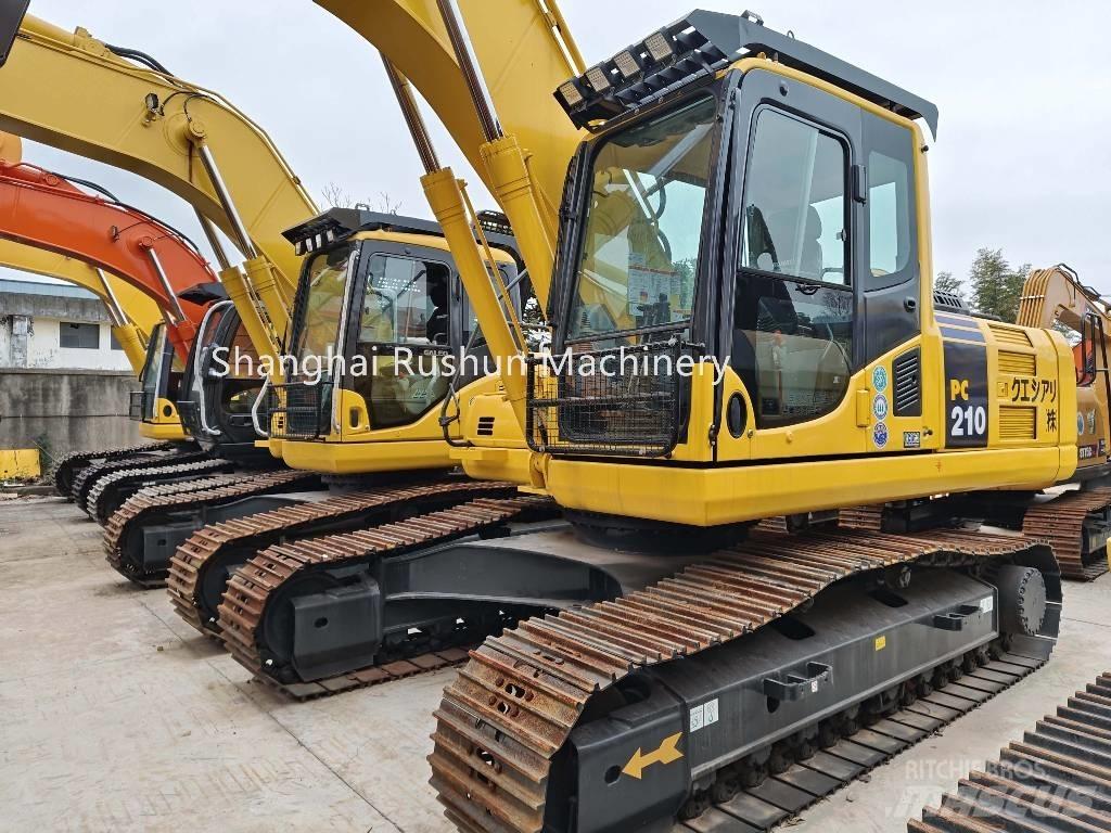 Komatsu PC210-8 履带挖掘机
