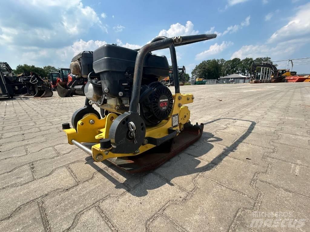 Bomag BVP 10/36 平板夯