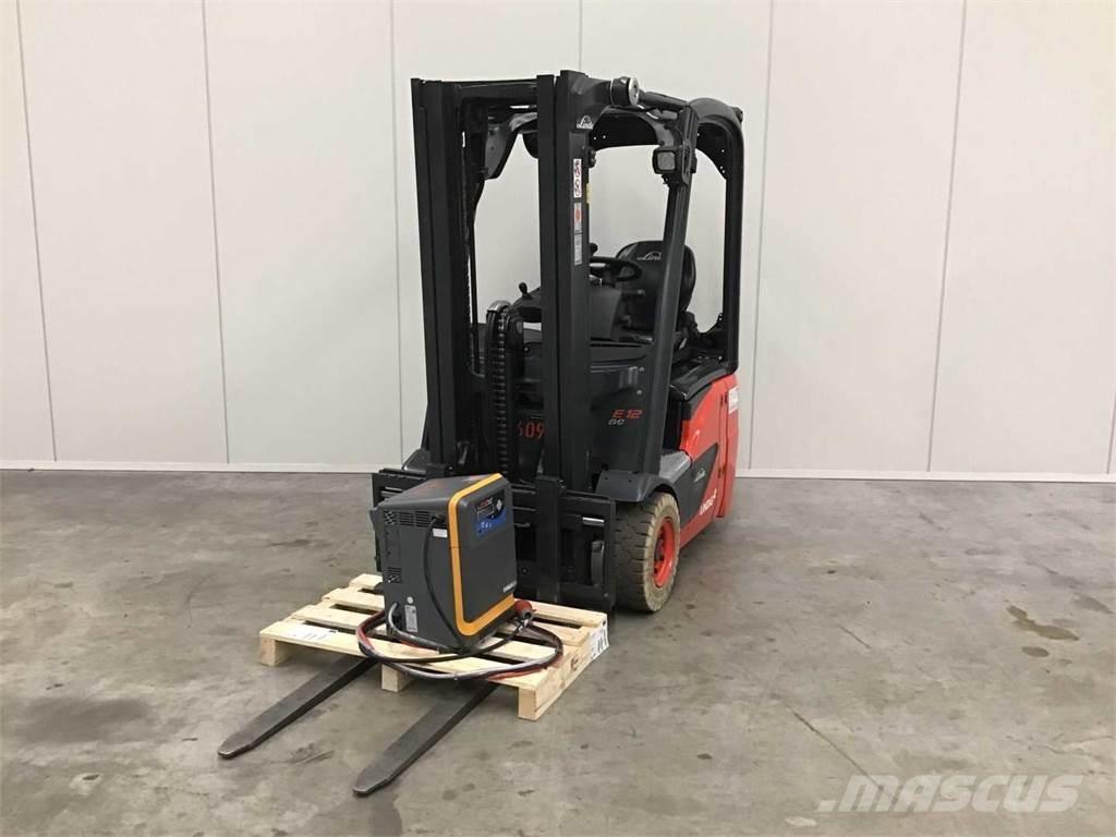 Linde E12 电动叉车