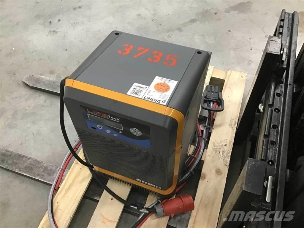 Linde E12 电动叉车