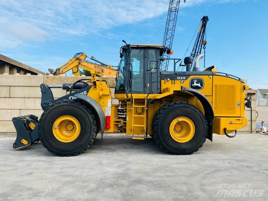 John Deere 824p 轮式装载机