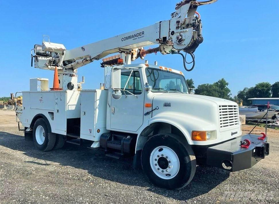 International 4700 市政车