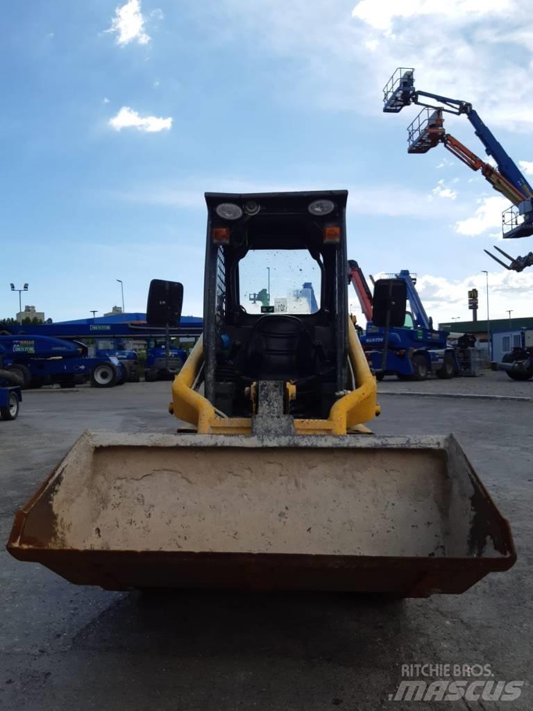 Neuson 501 S 滑移装载机