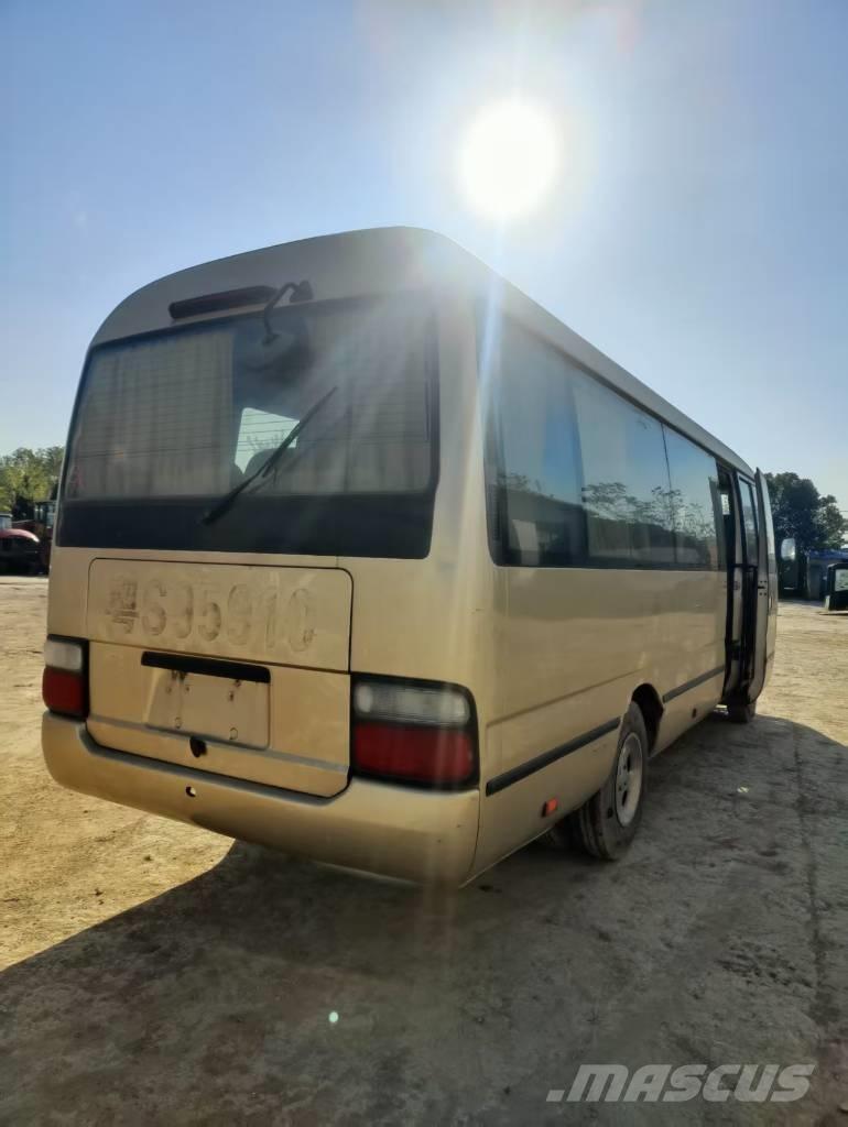 Toyota Coaster 公路客运汽车