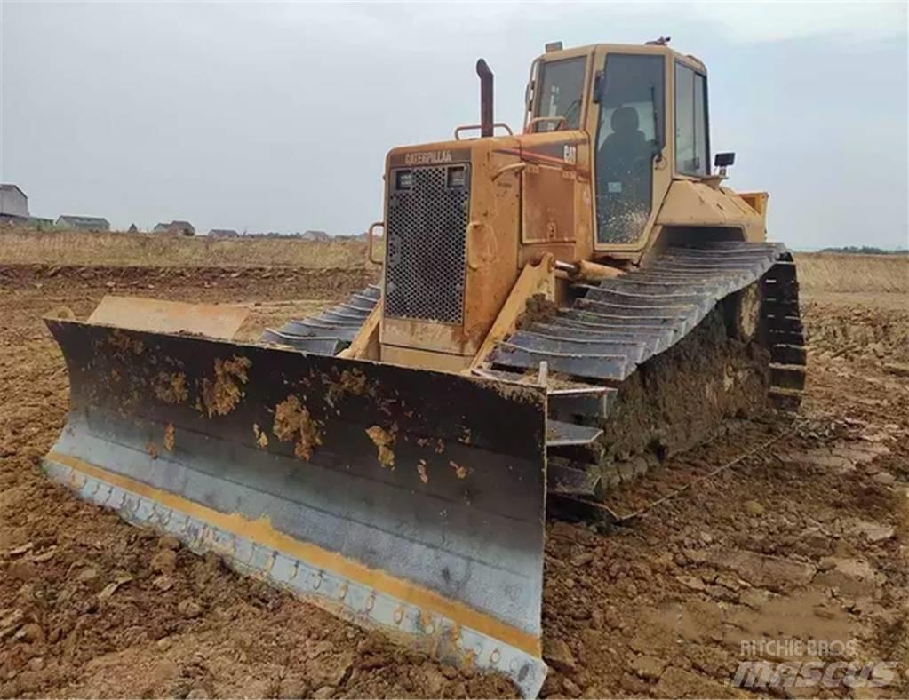 CAT D 6 N 履带式推土机