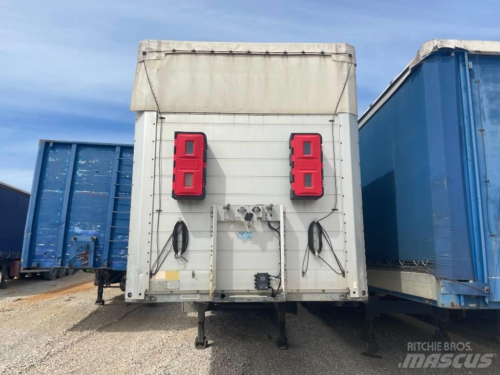 Schmitz S 01 半挂厢式车