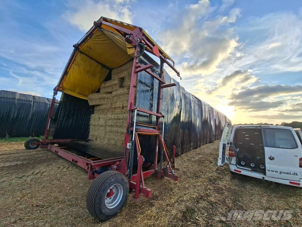 Pomi Wrap 7 牧草包膜机