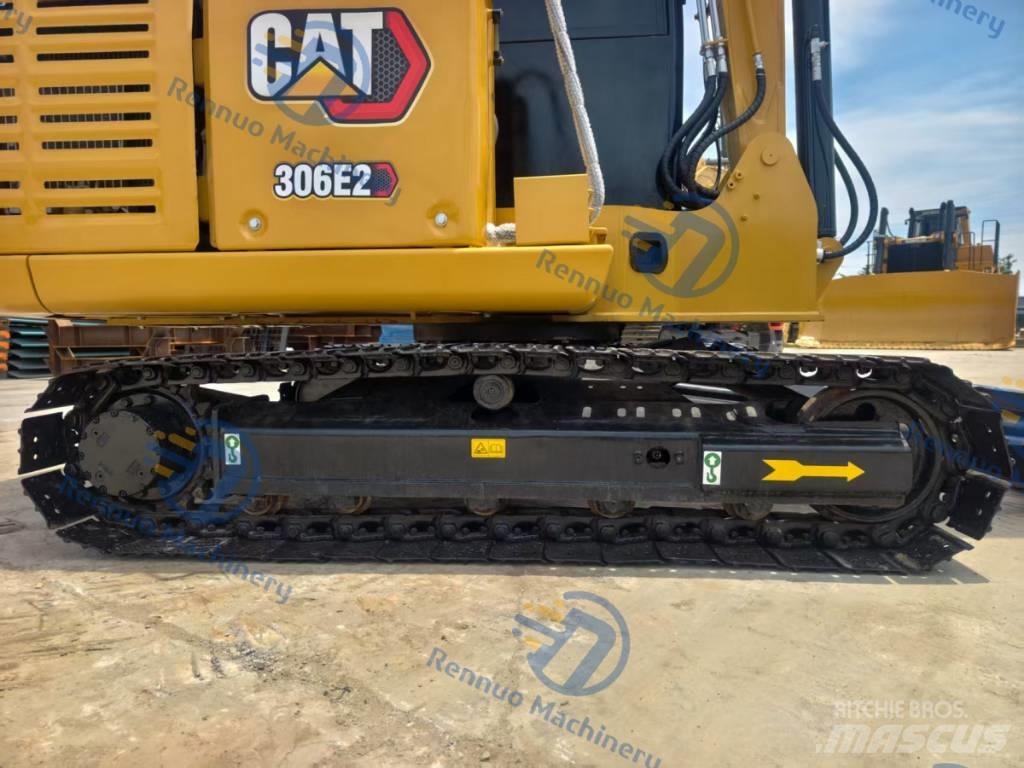 CAT 306E2 小型挖掘机