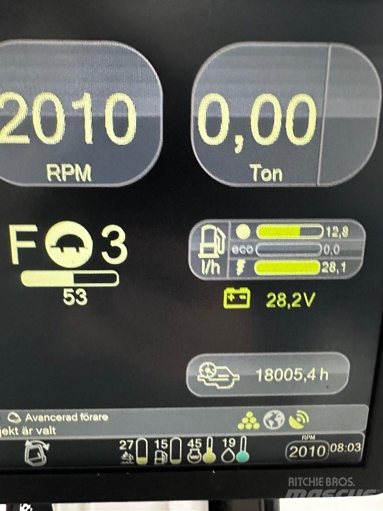 Komatsu 895 集运机