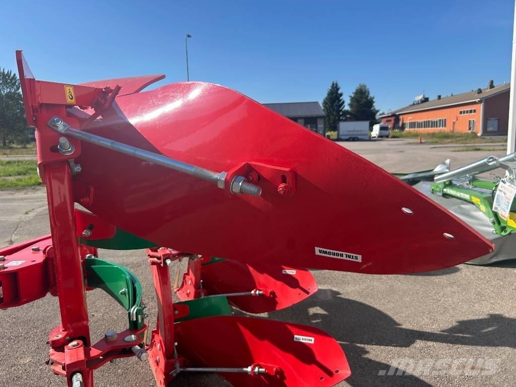 Agro-Masz PO3 双向犁