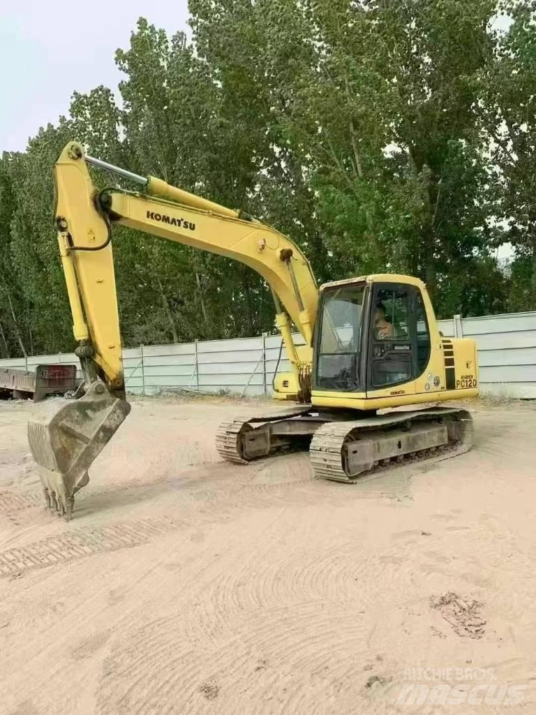 Komatsu PC 120-6 中型挖掘机