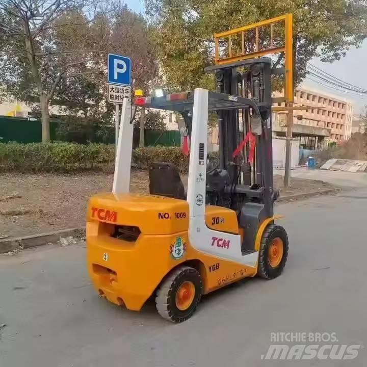 TCM 30 前移式叉车