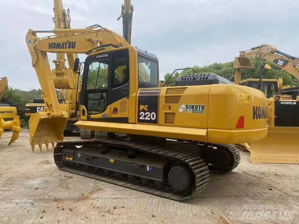 Komatsu PC220LC-8 履带挖掘机