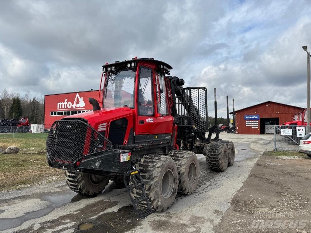 Komatsu 835 集运机