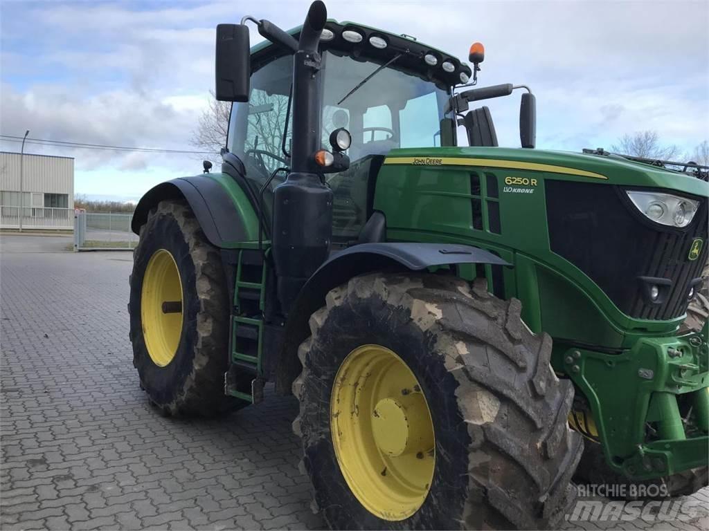 John Deere 6250R 拖拉机/农用车