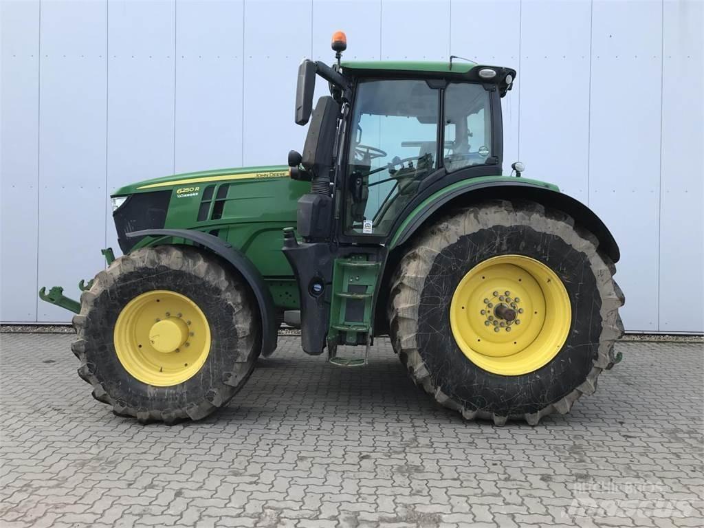 John Deere 6250R 拖拉机/农用车