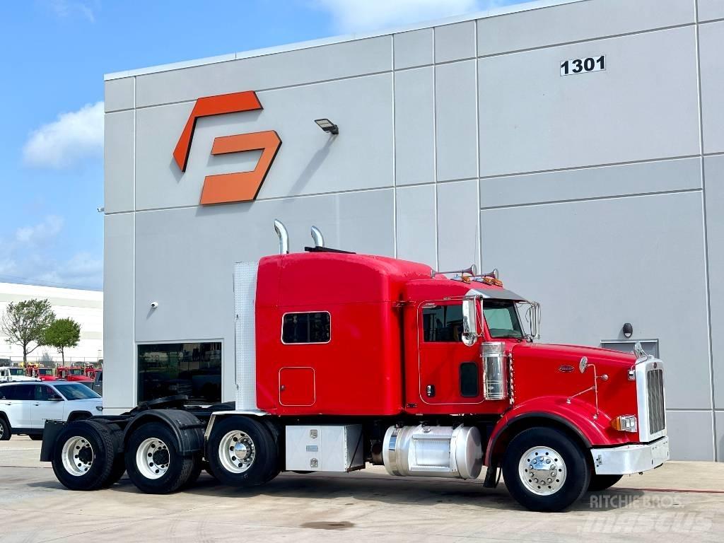 Peterbilt 367 牵引车