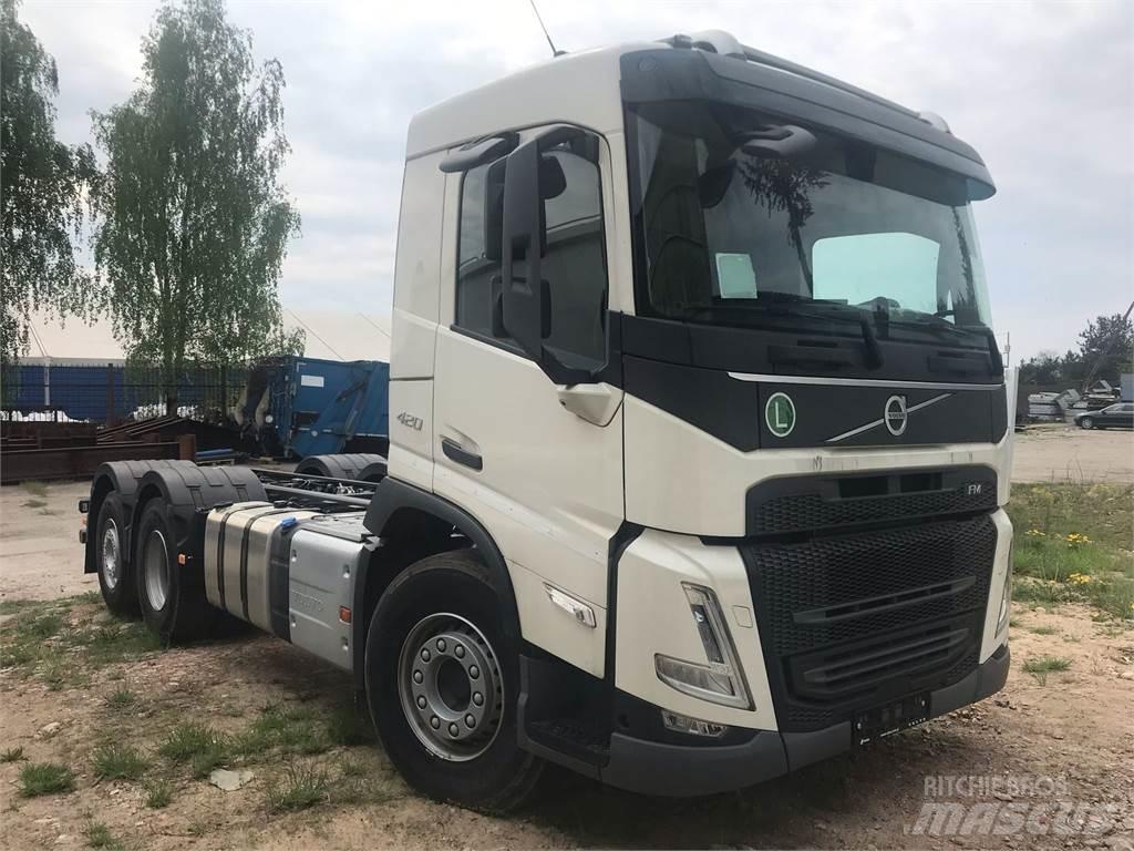 Volvo FM 420 6X2 平板车